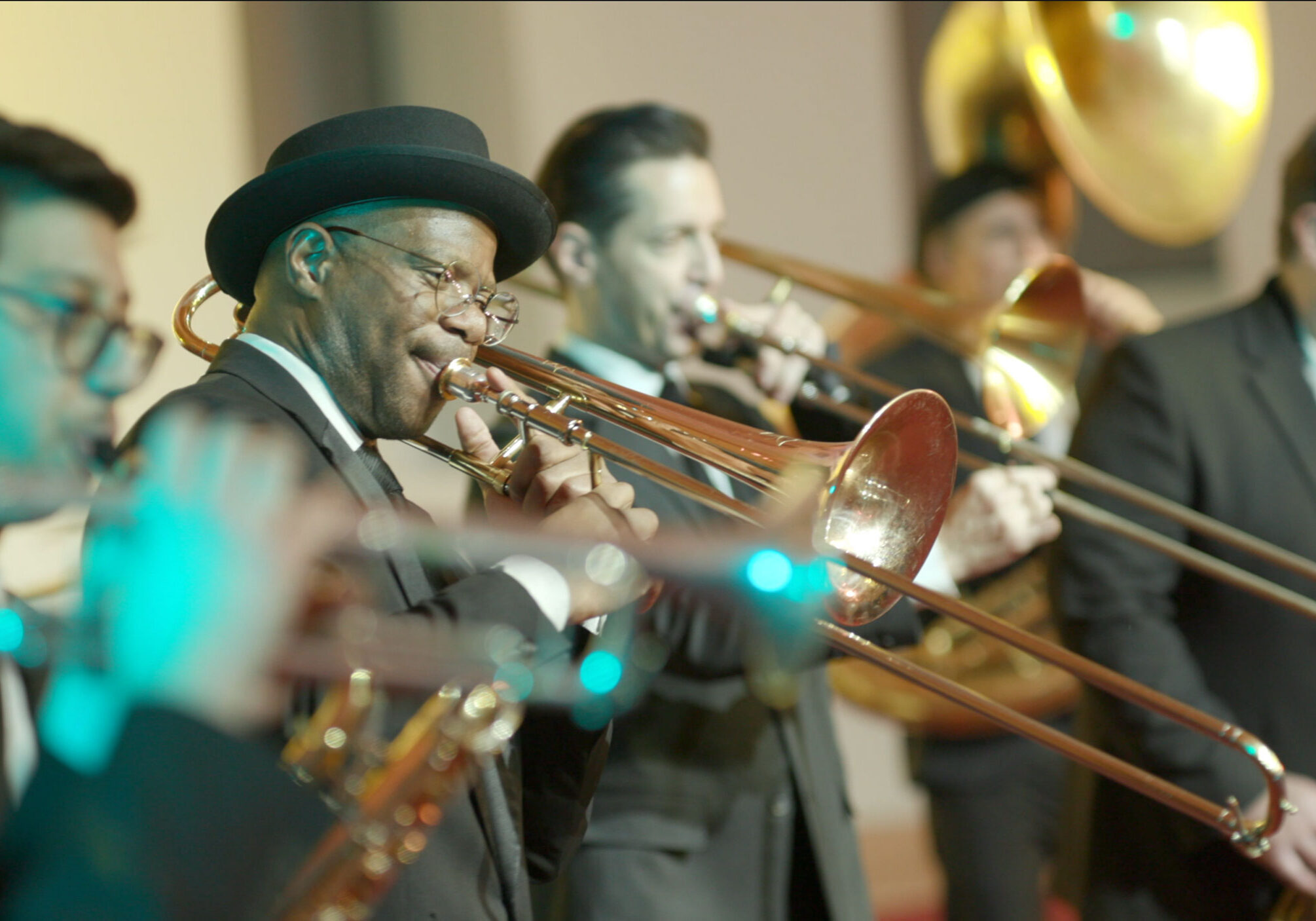 D-Flats_horns