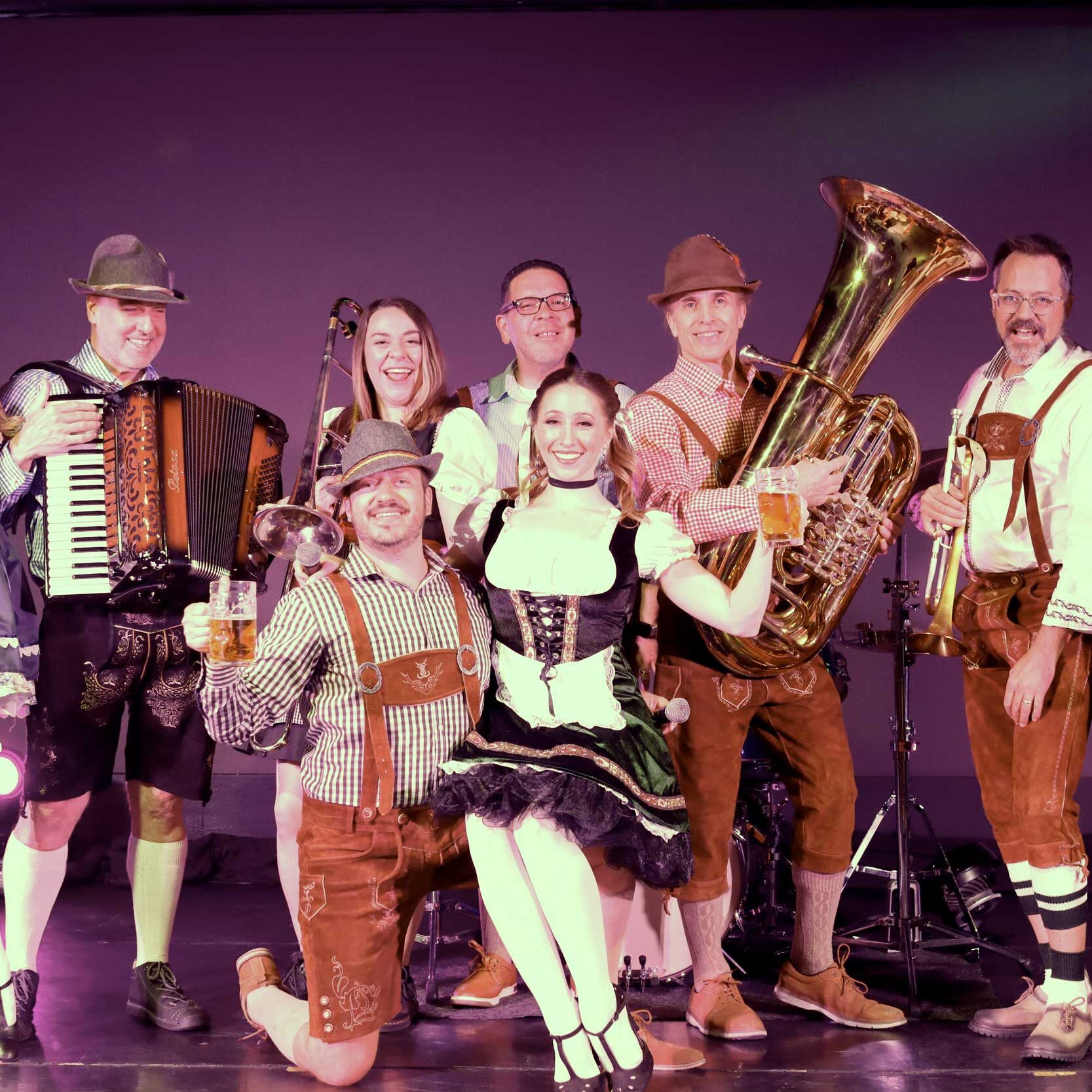DAS VEGAS OOMPAH